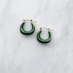 TIMELESS&THREE メタルカラーピアス グリーン