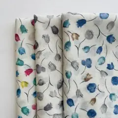 色違い花柄コットン生地　3枚セット