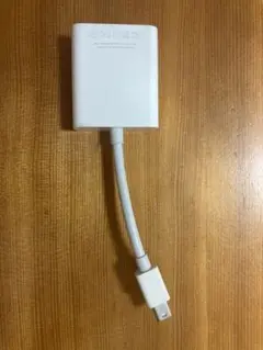 Apple純正 USB-C VGAアダプタ