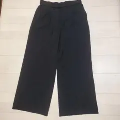 ベルーナ　サマ見え！美脚タック使いワイドパンツ　XL