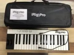 Item thumbnail for item a5e05e7d-3d49-4df5-88b5-faf1039d389a