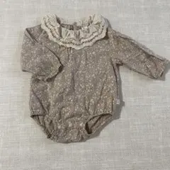 【美品】tete a tete 小花柄ロンパース 80サイズ