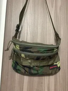 ブリーフィング 迷彩ショルダーバッグ サコッシュ