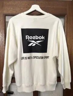 【新品未使用】Reebok トレーナー オフホワイト Mサイズ