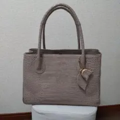 鎌倉高野 ハンドバッグ トートバッグ 牛革 レザー 日本製 上品