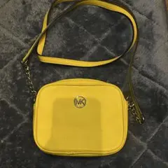 MK イエロー ショルダーバッグ