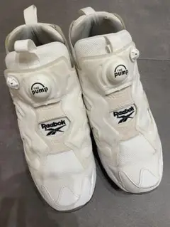 Reebok Pump ホワイトスニーカー