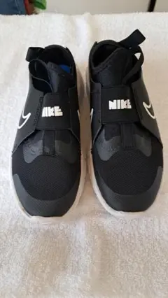 Nike ブラック スニーカー19cm 美品