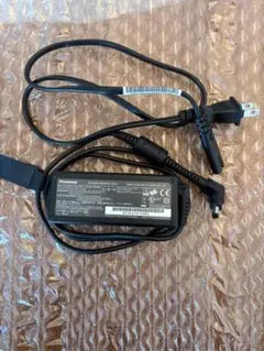 Panasonic　純正ACアダプター　CF-AA6412A M2