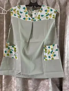 薄緑色エプロン M~Lサイズ