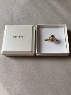 emiru フリルジェムリング 15号 ゴールド