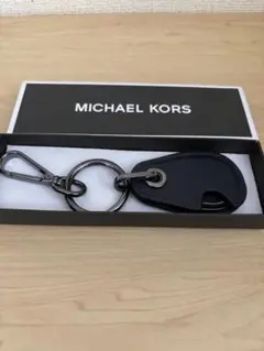 MICHAEL KORS ボトルオープナー キーリング