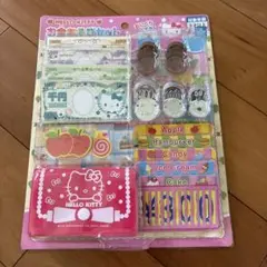 新品　未開封　ハローキティ　お金あそびセット
