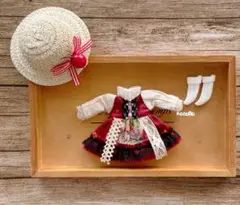 JANAYA ハンドメイド　オビツ11服　赤色ワンピース　3点セット