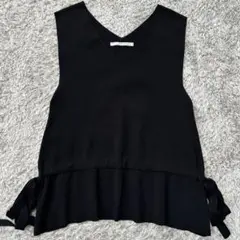 KBF ブラック Vネック ニットベスト リボン付き