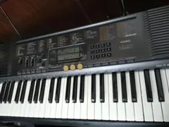 CASIO LK-113 電子キーボード　光ナビゲーション CASIO キーボード LK-113 光ナビゲーション - メルカリ