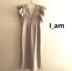 I_am v neck frill ops