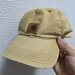 Carhartt ベージュキャップ