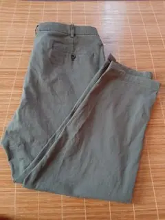 ユニクロ　オリーブグリーン 　パンツ　メンズ　XL