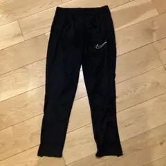 Nike ブラック ジャージパンツ