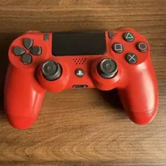 赤色 DualShock 4 コントローラー
