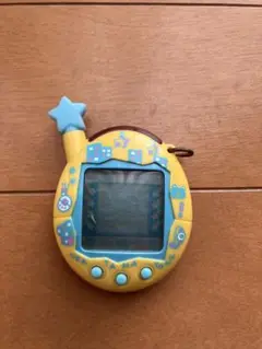 【美品動作良好】ウラじんせーエンジョイ！たまごっちプラス ウラたまタウン Amazon.co.jp: ウラじんせーエンジョイ!たまごっちプラス ウラ