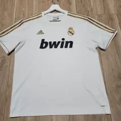 Real Madrid　レアル・マドリード　サプライヤー　アディダス　難有り