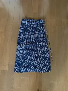 Gap 小花柄巻きスカート