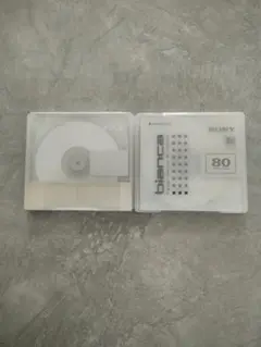 Item thumbnail for item e9cc6ebf-c027-4056-9e60-bf8d3131228c