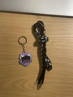 ONE OK ROCK DETOX キーホルダー　シューレース