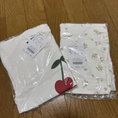 新品未使用130㎝アプレレクールの長袖ロンＴ、長袖シャツ、2枚セット、まとめ売り