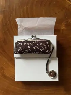 Item thumbnail for item d7499756-fa60-4856-8bd5-627623043f74