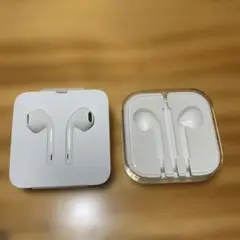 純正Apple 有線イヤホンとケース