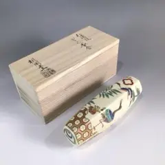 Ｐ９８９　香合　『桃岡堂造』『仁清風松竹梅鶴亀文』『ぶりぶり香合』　共箱　茶道具 P989 香合 『桃岡堂造』『仁清風松竹梅鶴亀文』『ぶりぶり