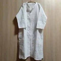 Item thumbnail for item cecc48f6-c2c3-4354-a499-422785ae0e34