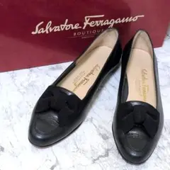 良品Salvatore Ferragamoダークネイビー系 レザー約22.5