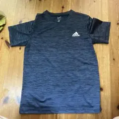 adidasTシャツ 150