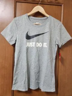 ◆新品未使用◆　NIKE グレー　Tシャツ 　L JUST DO IT