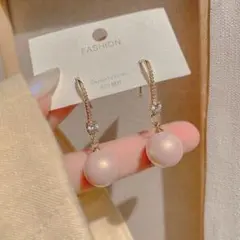 ピアス