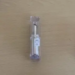 UZU リップスティック +5