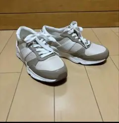 【値下げ中】BEAMS ビームス　スニーカー
