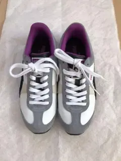 PUMA スニーカー　サイズ24☆美品　お値下げしました（最終値下げ）