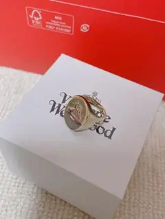 ヴィヴィアンウエストウッドのリング
