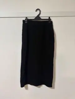 黒リブスリットタイトスカート