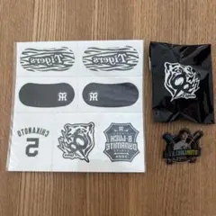 阪神タイガース ピンズとフェイスシールのセット 近本選手