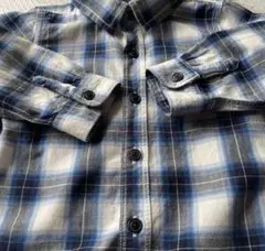 青と白のチェック柄長袖シャツ　Gap