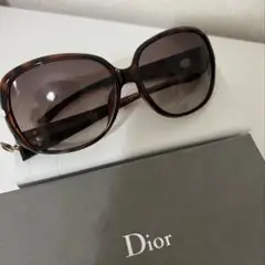 Diorサングラス難あり
