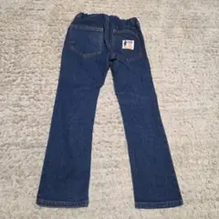 Item thumbnail for item e15041a5-90c2-42ee-8942-e415beed6260