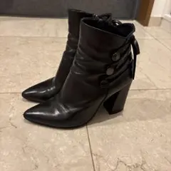 ブルーノプレミ　ブラックショートブーツ