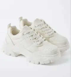 ZARA チャンキーソールスニーカー